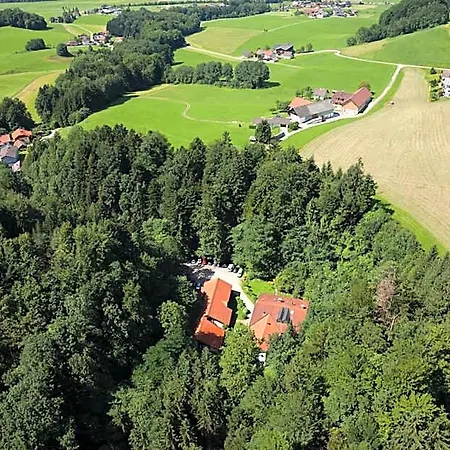 Naturidyll Hammerschmiede Hotel 4*